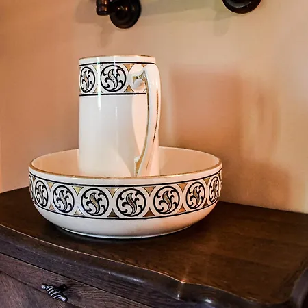 Oda ve Kahvaltı Le Manoir De Menglieu Treffléan